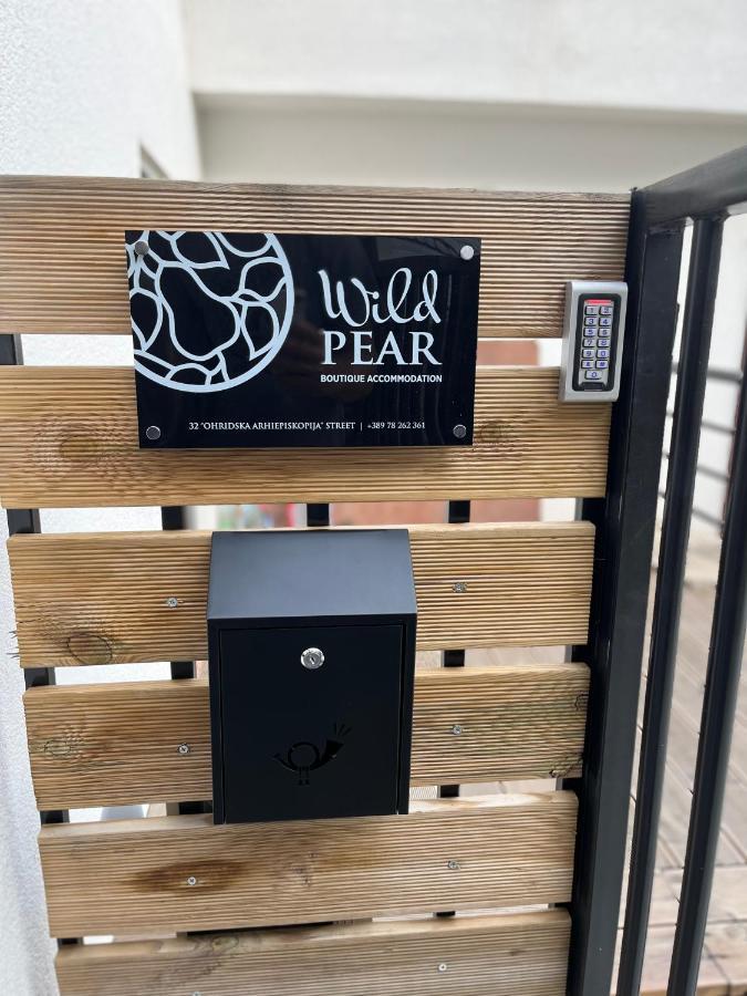 Wild Pear Old Town Boutique Accommodation Ohrid Bagian luar foto